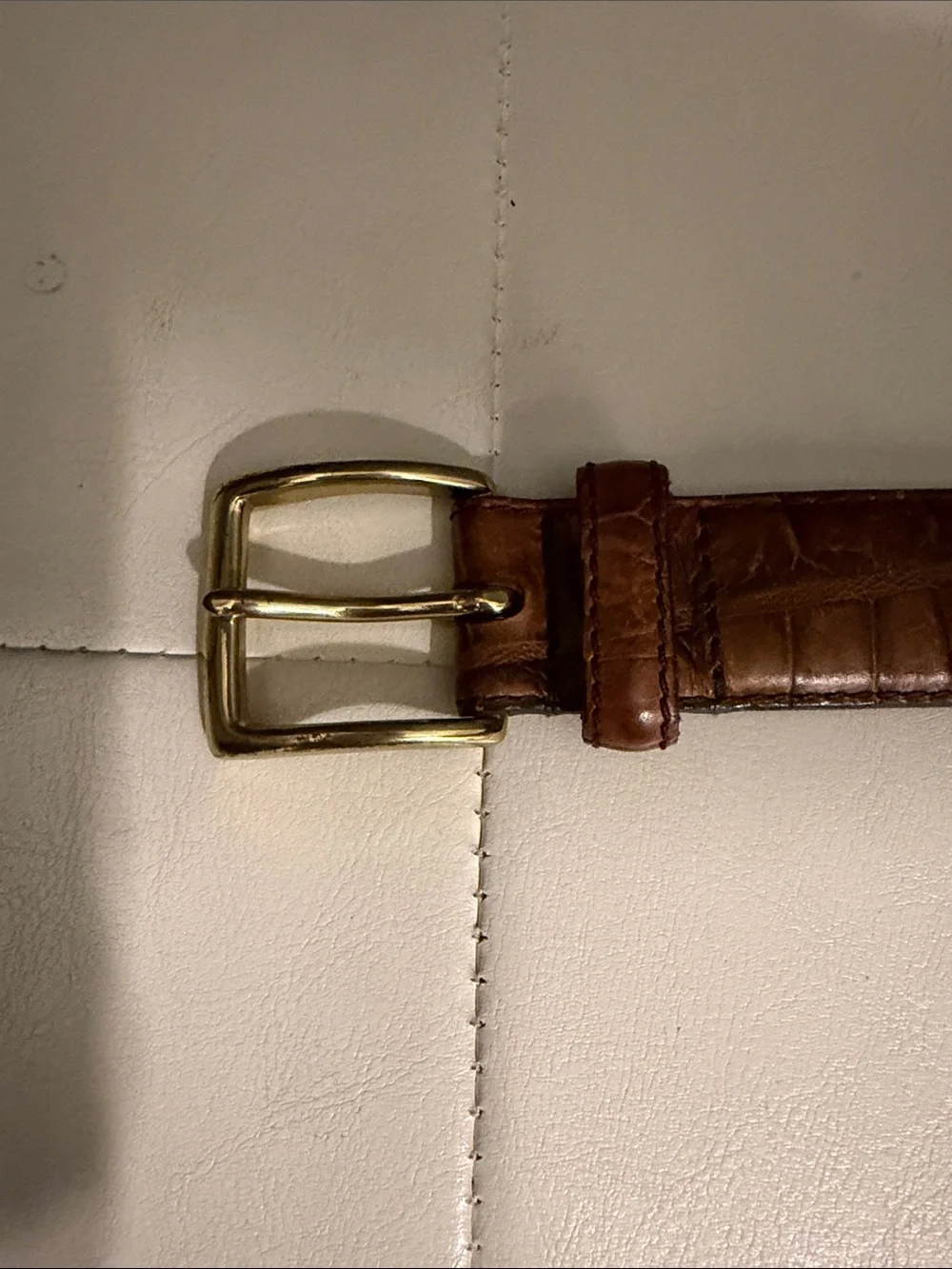 Men's Brown Croc Embossed Italian Leather Belt with Gold Buckle Very Good Sz 44